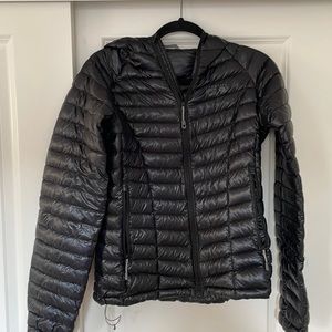 Mountain Hardwear ghost whisperer jacket